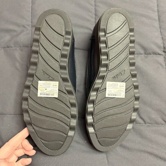 Clarks Collection Leather Loafers "Sharon Pace" - Size: 7.5 - NIB - Picture 7 of 16